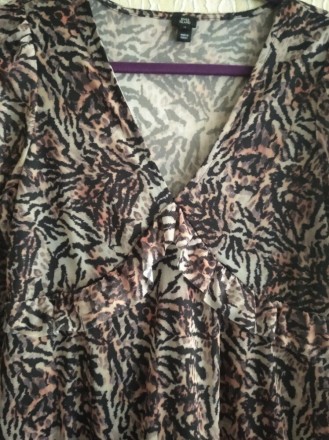 Удобное платье,красивый вырез на груди,UK  р.12 ,River Island, Турция.
Ткань се. . фото 4