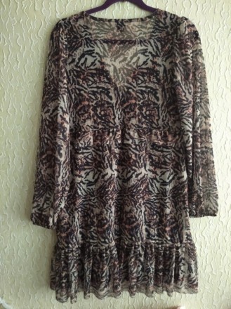 Удобное платье,красивый вырез на груди,UK  р.12 ,River Island, Турция.
Ткань се. . фото 3