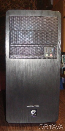 Системный блок Asus.