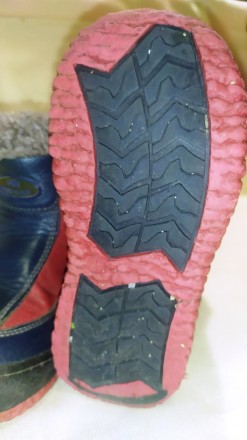 Дитячі зимові черевички, кольори - червоний з синім.
НАТУРАЛЬНА ШКІРА, НЕ КОЖЗА. . фото 6