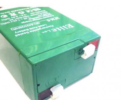     Свинцево-кислотні акумуляторні батареї - це довговічні та найнадійніші хіміч. . фото 3