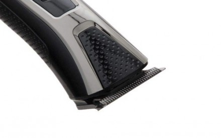 Машинка для стрижки волосся Gemei GM-6067 – стильна зачіска без допомоги професі. . фото 4