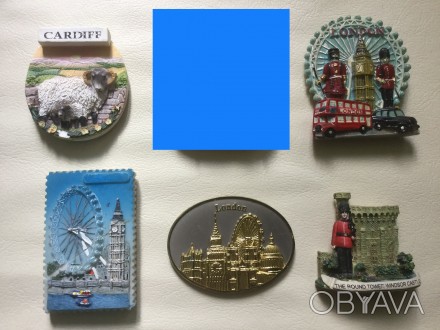 Красивые сувениры из Великобритании: магниты, тарелки, монеты. Продаются значите. . фото 1