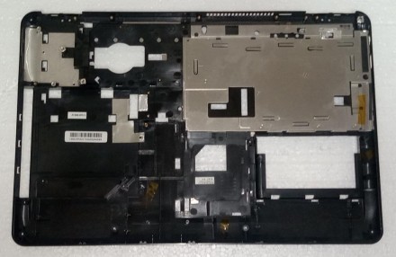 Нижня частина корпуса з ноутбука ASUS X70AC (піддон) 13N0-FFA0111 13GNWL1AP013-1. . фото 3