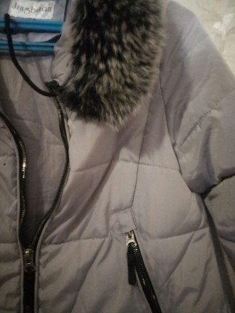 Женская куртка , светло серая с капюшоном . Размер XXL ; 176/86 A ; (50-52 ) . Б. . фото 4