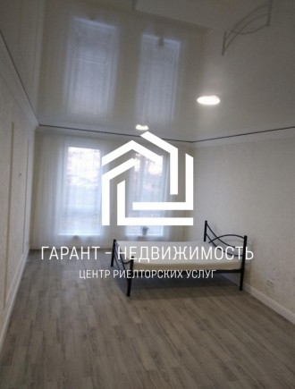 1- комнатная квартира по ул. Боровского, в новом сданном доме - ЖК "Золотые Стол. . фото 2