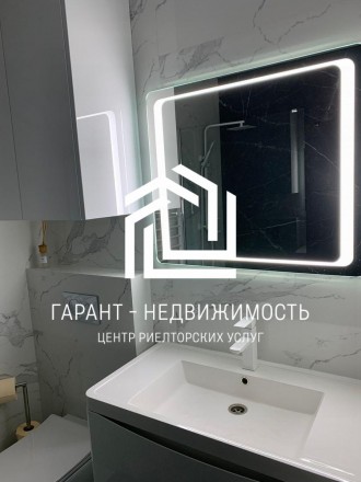 В продаже однокомнатная квартира с качественным ремонтом , мебелью и техникой. Н. Приморский. фото 7