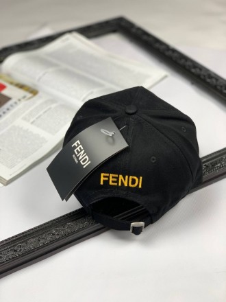 
 
 Кепка Fendi black yellow logo
Материал: Текстиль 
Размер: Универсальный ( ре. . фото 4