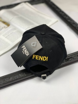 
 
 Кепка Fendi black with yellow
Материал: Текстиль 
Размер: Универсальный ( ре. . фото 4