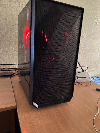 Продам игровой системный блок на базе AMD Ryzen 5 2600 RX6600 16GB ОЗУ. Черкаси. фото 1 Продам игровой системный блок на базе AMD Ryzen 5 2600 RX6600 16GB ОЗУ. Черкаси. фото 1