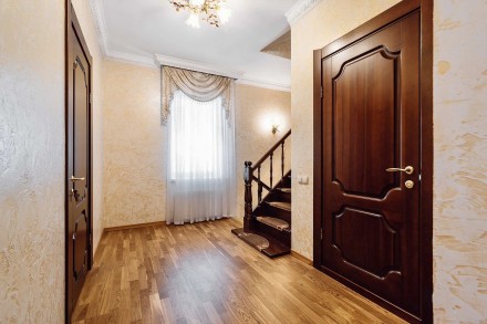 В продаже капитальный дом с ремонтом в ж/м Совиньон Люстдорф, расположен на 6 со. Киевский. фото 11