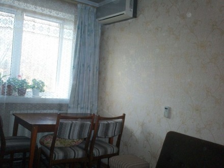 3-кімнатна квартира у жилому стані. Замінені вікна, засклений балкон. Встановлен. Кременчук. фото 2