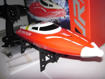 Катер JJRC S1 радиоуправляемый, длина 36 см. 2,4 гГц. Скорость 25 км/ч. Киев. фото 1 Катер JJRC S1 радиоуправляемый, длина 36 см. 2,4 гГц. Скорость 25 км/ч. Киев. фото 1