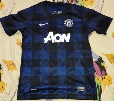 Подростковая футболка Nike FC Manchester United, Wales, длина-60см, под мышками-. . фото 2