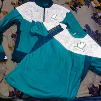 Комплект, спортивная кофта+футболка Deliveroo, размер-XL, длина кофты спереди-65. . фото 3