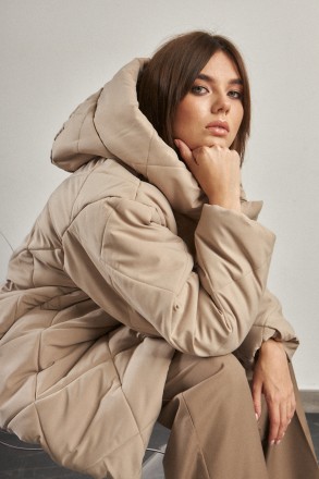 Жіноча куртка Stimma Мадаві. Ця стильна куртка із плащової тканини стане чудовою. . фото 3
