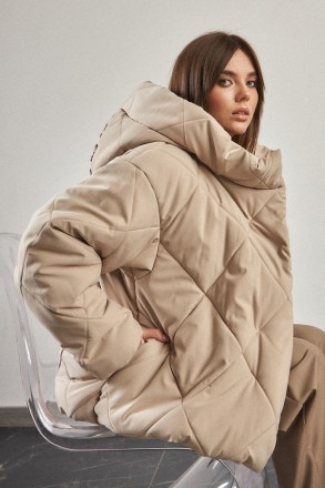 Жіноча куртка Stimma Мадаві. Ця стильна куртка із плащової тканини стане чудовою. . фото 2