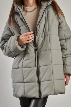 Жіноча куртка Stimma Надірія. Ця стильна куртка із плащової тканини стане чудово. . фото 3