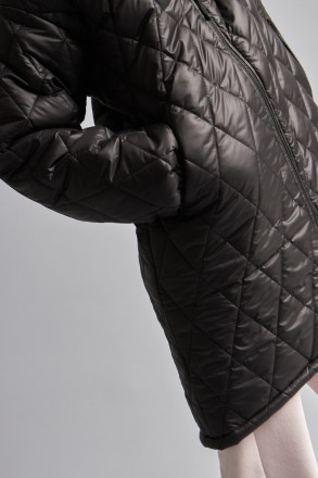 Жіноче пальто утеплене Stimma Теодора. Стильне пальто з стьобаної плащівки на ут. . фото 4