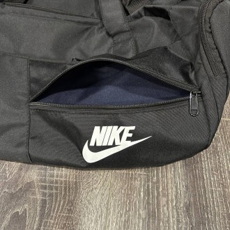 
 
 Сумка черная дорожная , спортивная, текстильная с белым логотипом Nike:
- Ра. . фото 8