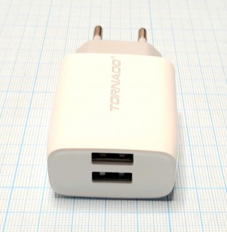 Блок питания USB 5V2,4A на 2 USB гнезда. . фото 3