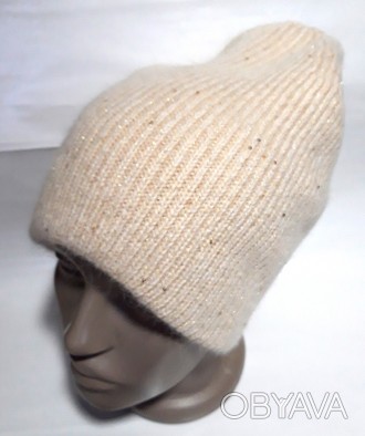 Хорошая стильная вязанная шапка, форма удлиненная, шапка двойная теплая. В нитке. . фото 1