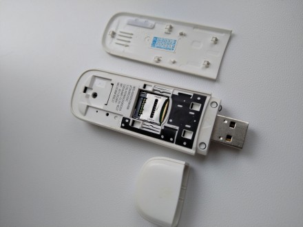 Продам 3G CDMA/EVDO USB-модем с Wi-Fi Huawei EC315 в отличном состоянии с адапте. . фото 4
