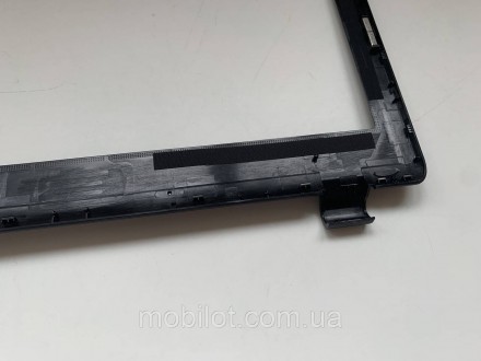 Часть корпуса рамка к ноутбуку Acer ES1-512. Есть повреждение и следы от эксплуа. . фото 4