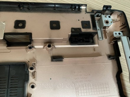 Часть корпуса Поддон и Стол к ноутбуку Samsung R503. Есть следы от эксплуатации . . фото 6