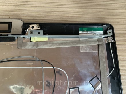 Часть корпуса (Крышка матрицы и рамка) к ноутбуку Asus M50V. Есть следы от экспл. . фото 3