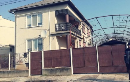 Продам будинок. Берегово. фото 1 Продам будинок. Берегово. фото 1