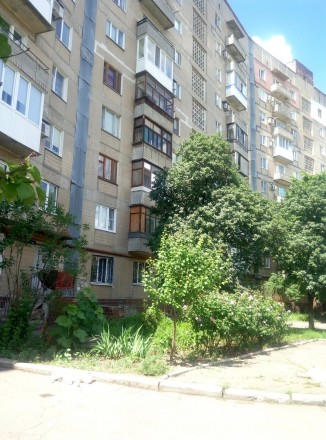 Продам срочно 3 ккв Бакинских комиссаров. Донецк. фото 1 Продам срочно 3 ккв Бакинских комиссаров. Донецк. фото 1