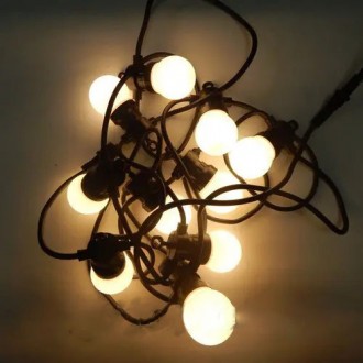 В последнее время декоративное освещение становится уже не только новогодним и п. . фото 3