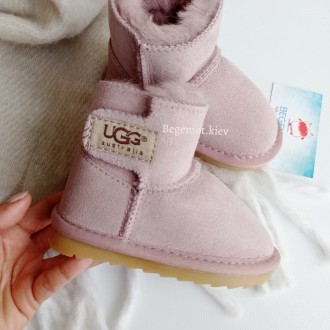 Детские угги натуральная овчина UGG Australia пыльная роза Новинка 31. Киев. фото 1 Детские угги натуральная овчина UGG Australia пыльная роза Новинка 31. Киев. фото 1