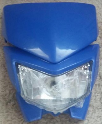 Обтекатель на мотоцикл со встроенной фарой, лампа 35/35 w. Крепления на вилку в . . фото 8