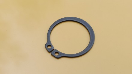 Кольцо стопорное рабочего цилиндра сцепления Москвич-408,412, 2140
Внутренний и . . фото 2