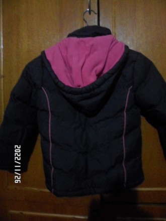 Курточка на Дівчинку
з Капюшоном
Тепла
Розмір 6а (32-34)
без Пошкоджень
Дет. . фото 3