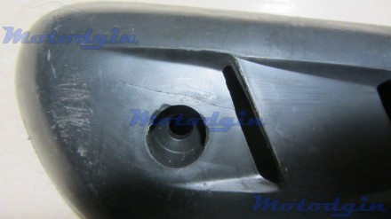 Пластиковая декоративная накладка глушителя Yamaha Jog ( Ямаха Джог ) Растояние . . фото 3