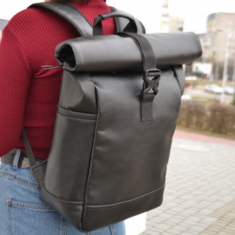 Характеристики рюкзака:
всередині м'який і захищений відділ для ноутбука з фікса. . фото 9