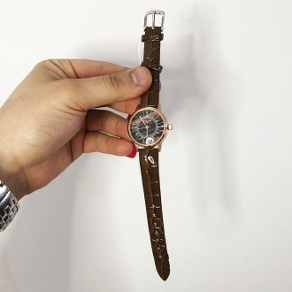  Жіночі наручні годинники - це стильний аксесуар, який має незвичайний, продуман. . фото 3