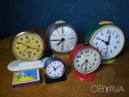 Часы-будильники механические советские