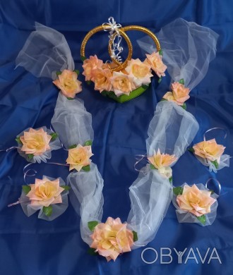 Комплект украшений для свадебного автомобиля жениха и невесты - состав: персиков. . фото 1