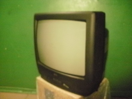 Цветной телевизор LG чистый корейский с отличным изображением и запасами по ярко. . фото 2