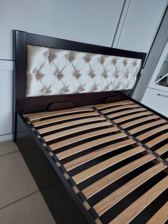 Пропонуємо сучасне стильне ліжко Аліка з масиву дуба. 

Ціна вказана за л. . фото 4