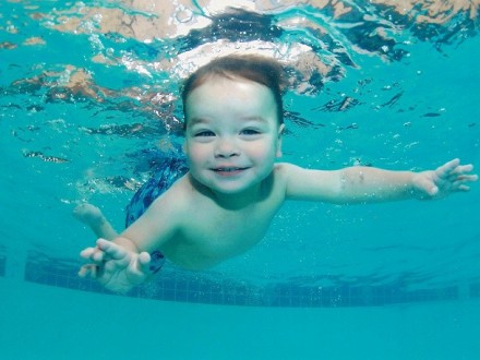 Многоразовые трусики для плавания в бассейне новорожденного, размер регулируется. . фото 5