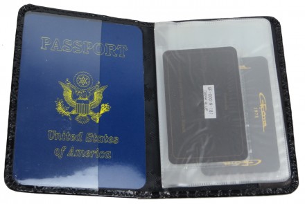 Обложка на паспорт, загранпаспорт из кожи под рептилию Giorgio Ferretti черная G. . фото 5
