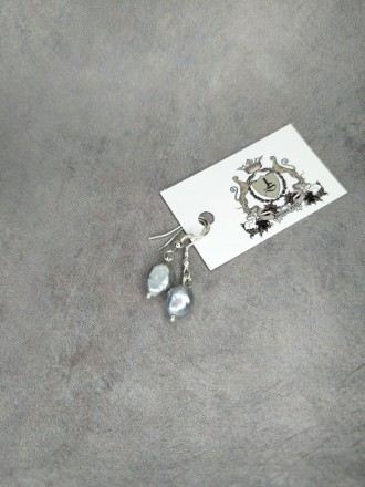 Пропонуємо Вам придбати мініатюрні сережки з натуральними перлами .
Метал: Індій. . фото 6