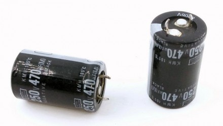  Электролитический конденсатор с напряжением 250V и емкостью 470uF. Размер конде. . фото 2