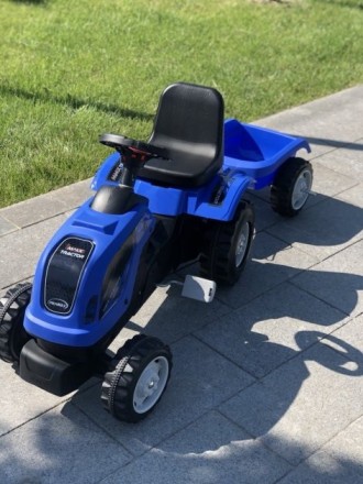 Для детей трактор на педалях с прицепом MMX MICROMAX (01-012) цвет синий
Игрушка. . фото 5