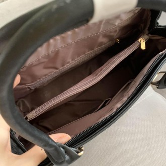 
Женская сумка + мини сумочка клатч
 Характеристики:
	
	Материал: качественная П. . фото 8
